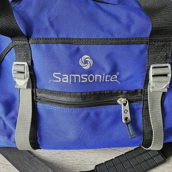 SAMSONITE Blue Carry On Weekend Duffle Bag Luggage Gym Strap w/Shoe Storage - Picture 3 of 14